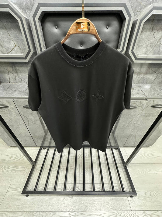 Louis Vuitton - LV077
