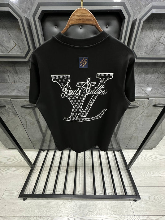 Louis Vuitton - LV093