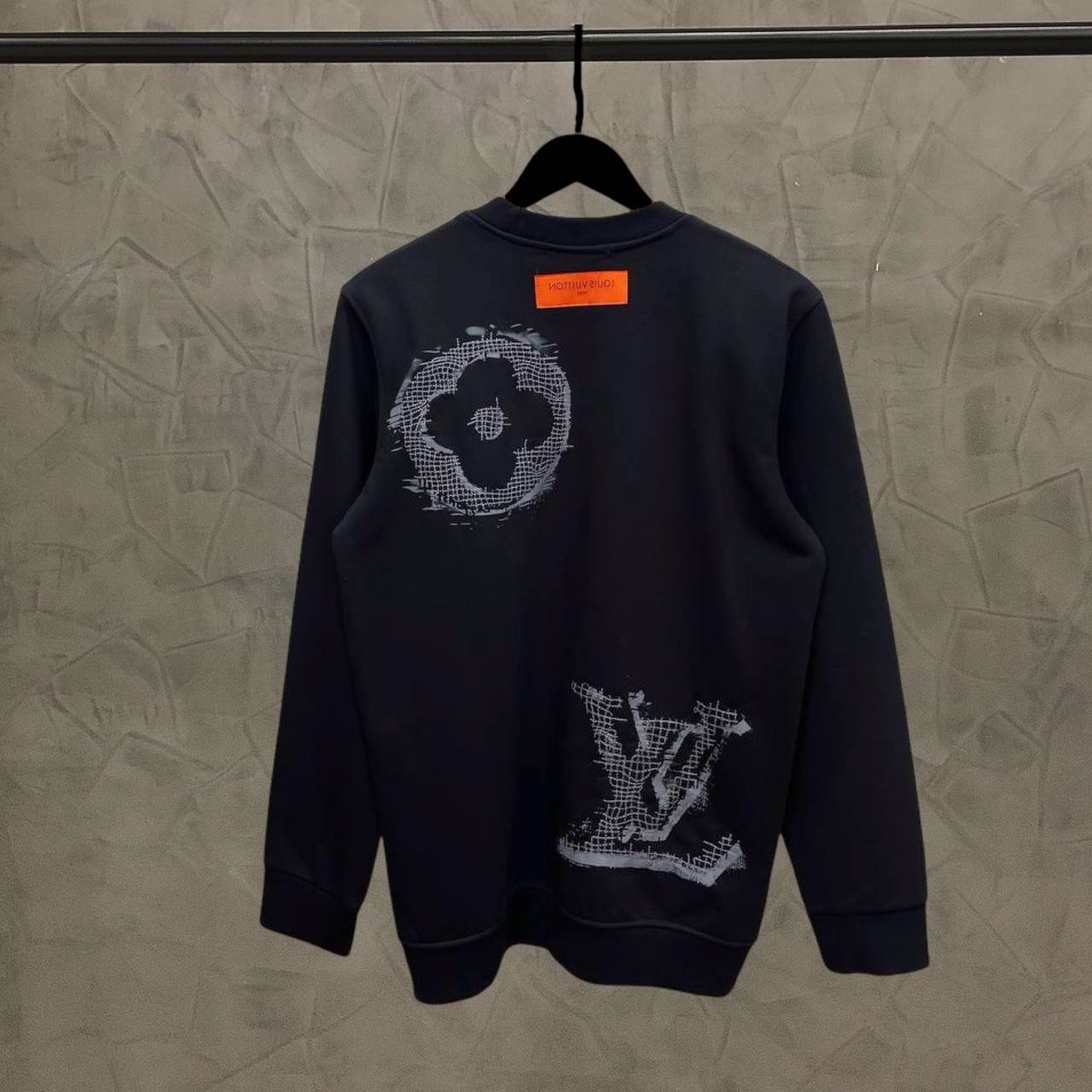 Hoodie Black Louis Vuitton - LV 1587