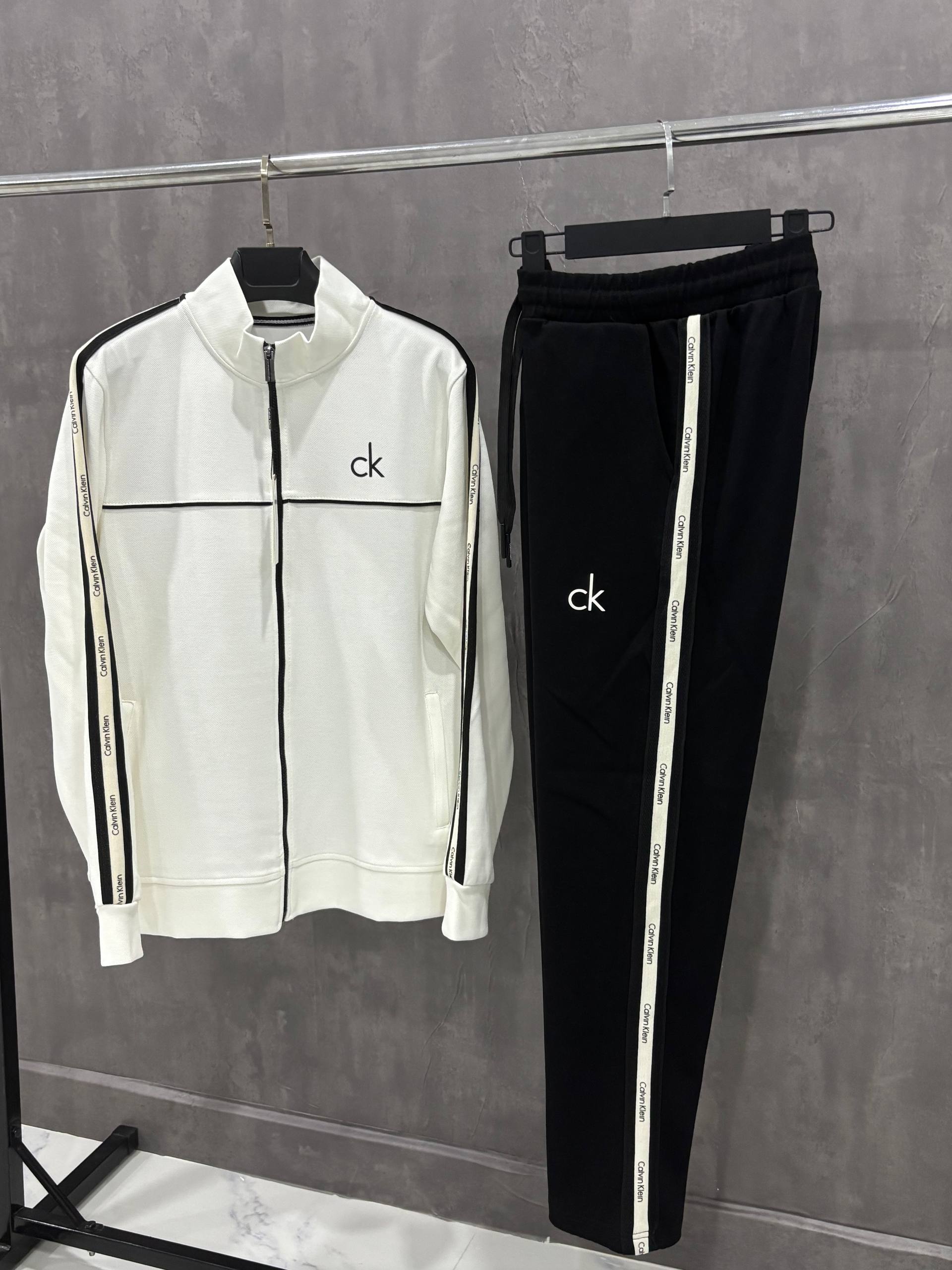 Σετ ζακέτα φόρμα Calvin Klein - 9901