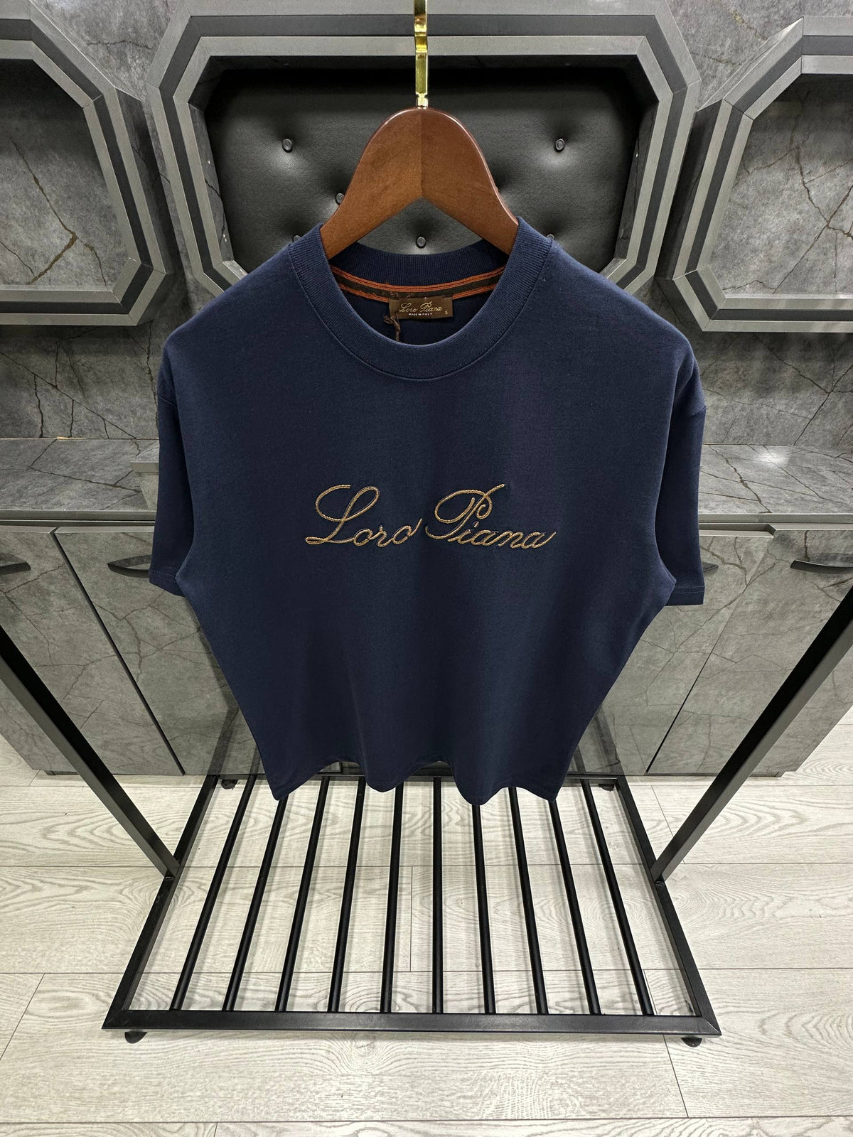 Loro Piana - LP003