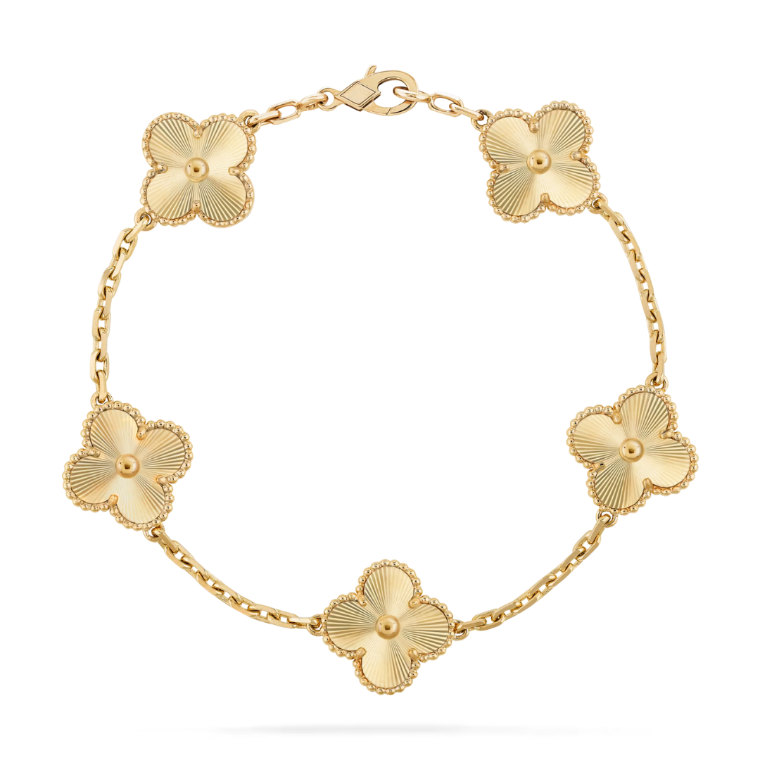 Van Cleaf type  bracelet