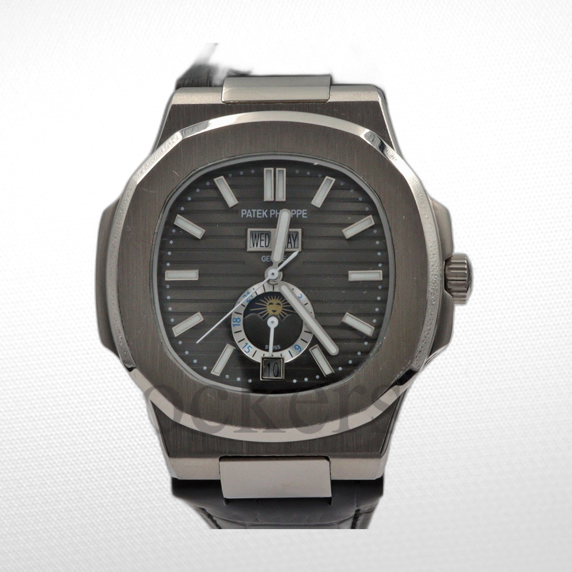 PATEK PHILIPPE NAUTILUS 5712G - DATE & MOON PHASE