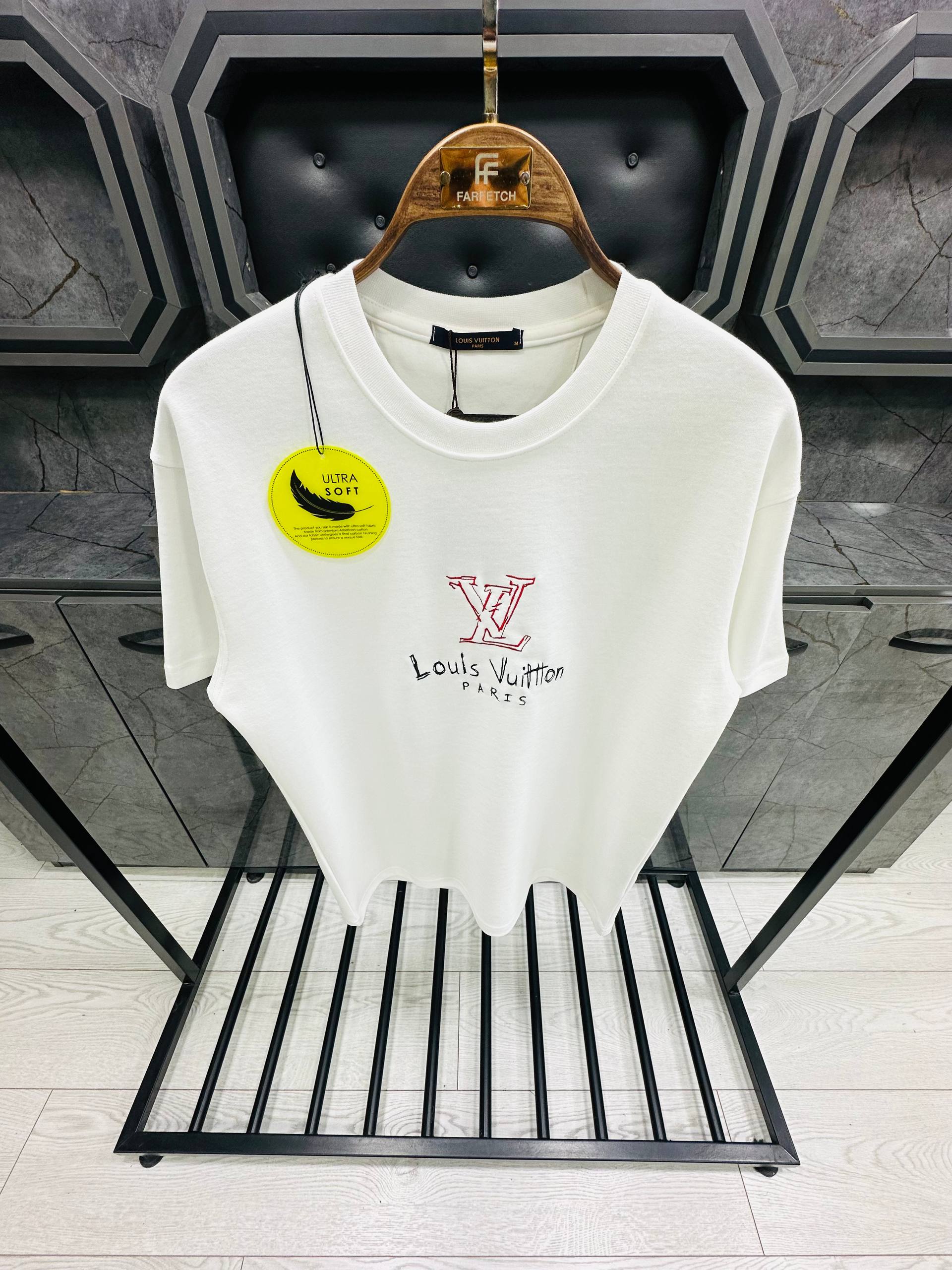 Louis Vuitton - LV052