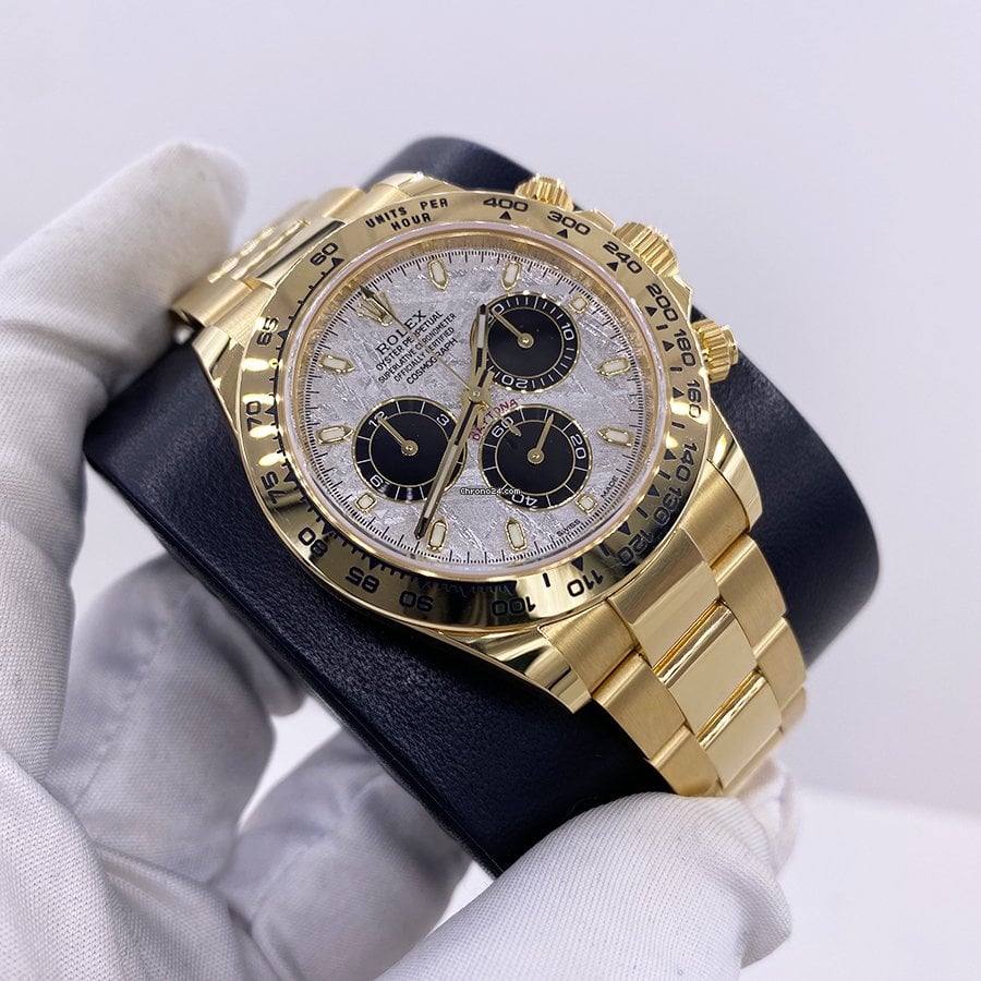 Daytona Gold Meteorite Dial