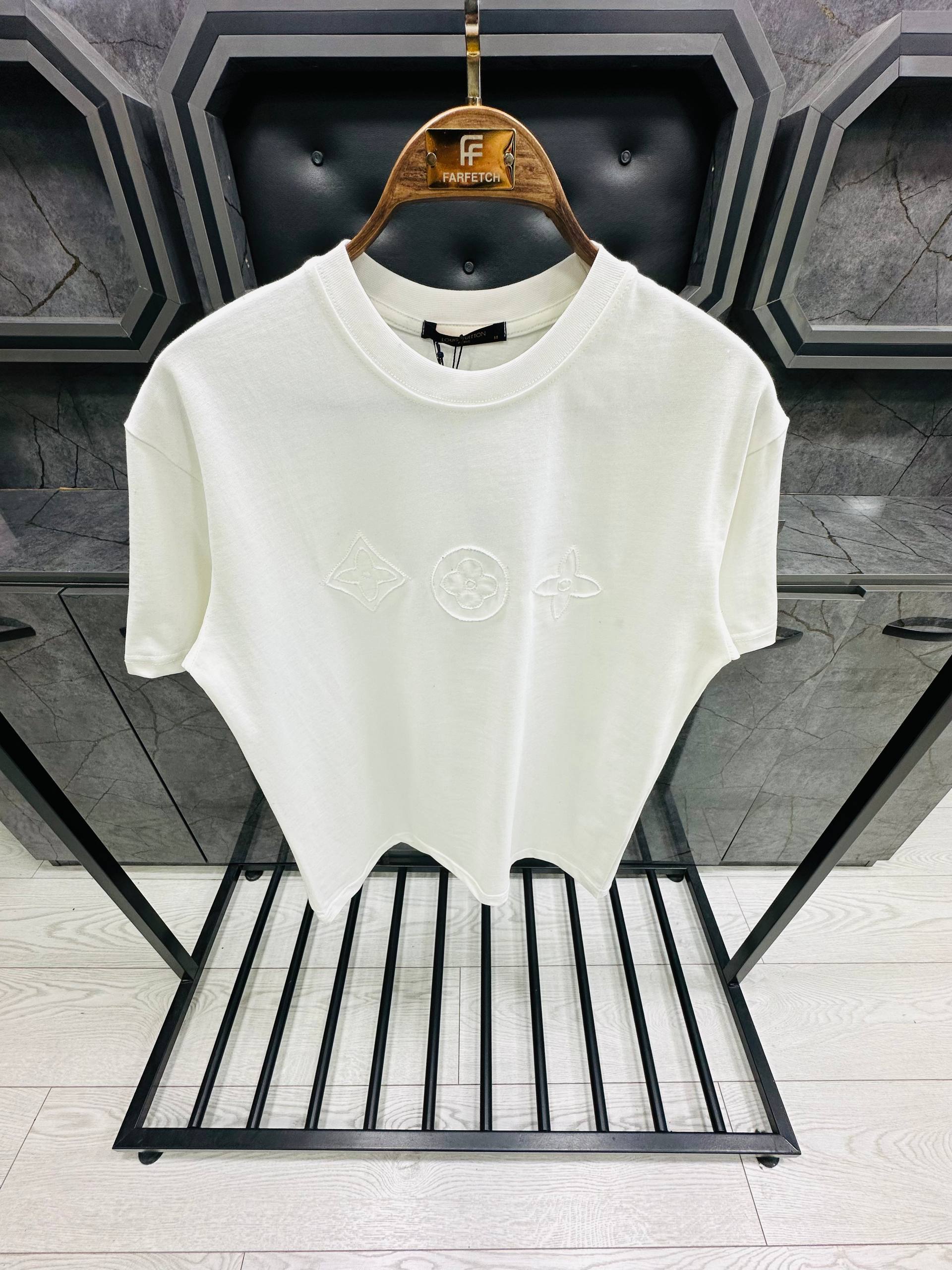 Louis Vuitton - LV076