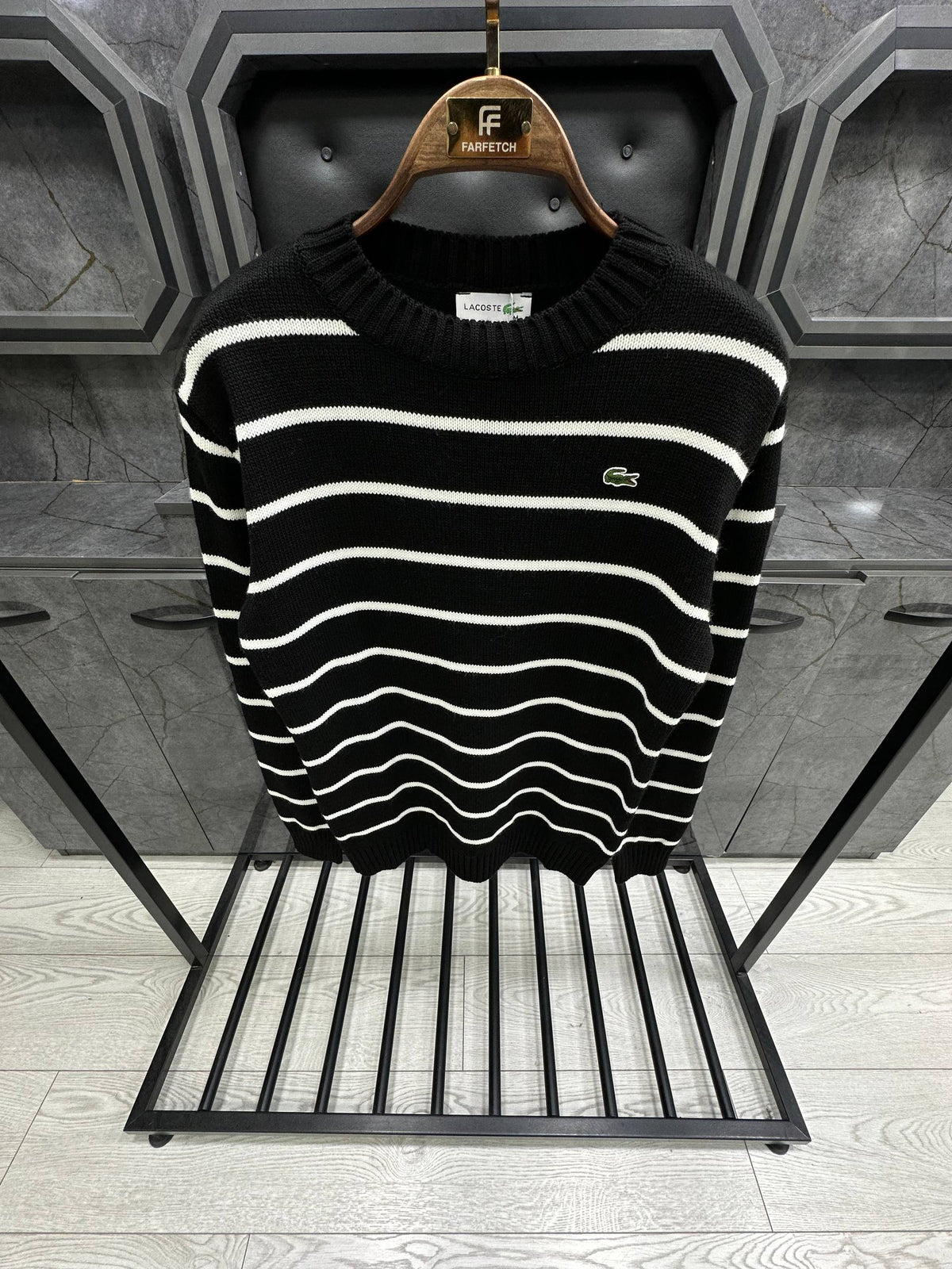 Lacoste- LS008