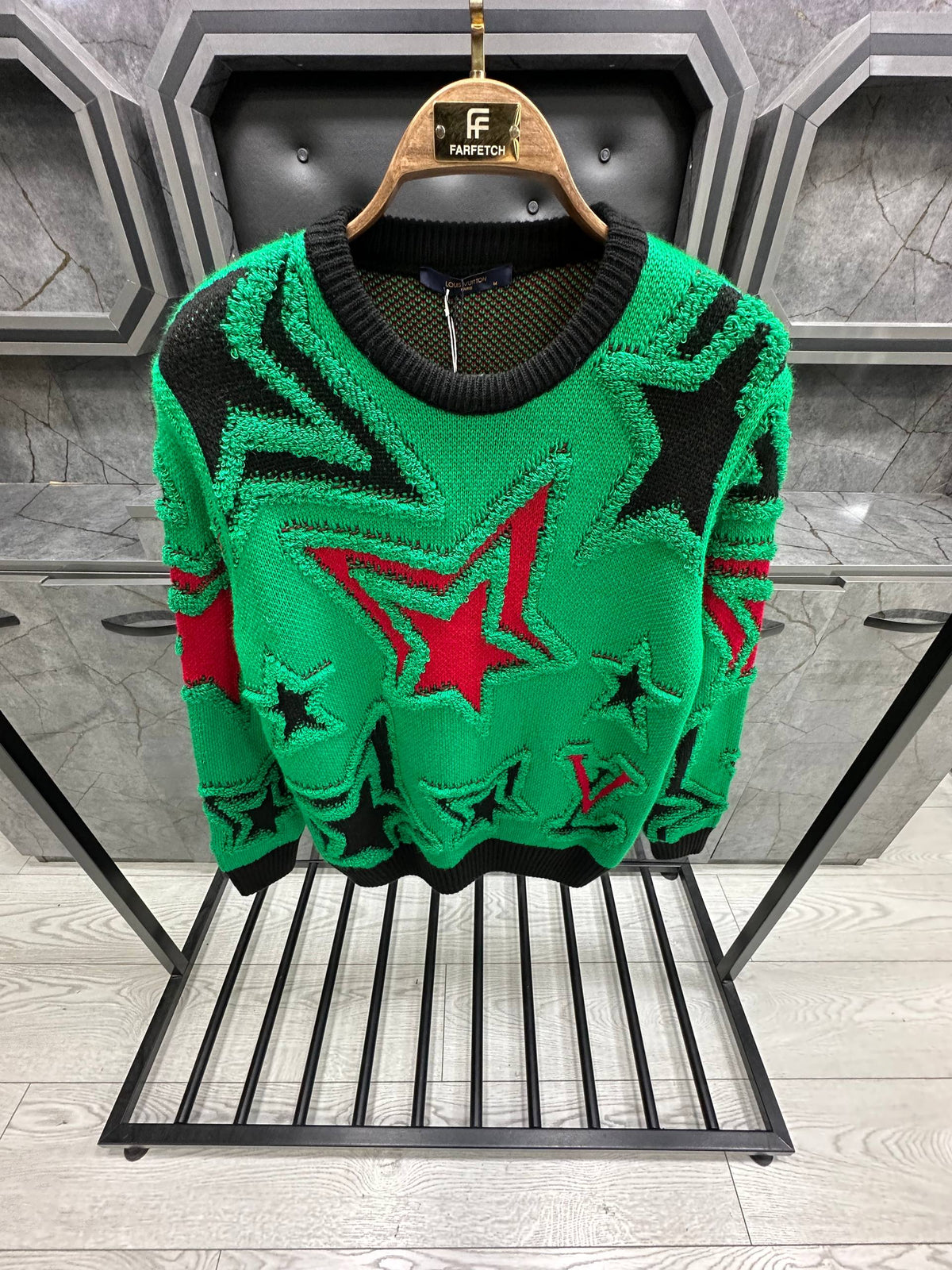Luis Vuitton- LV006