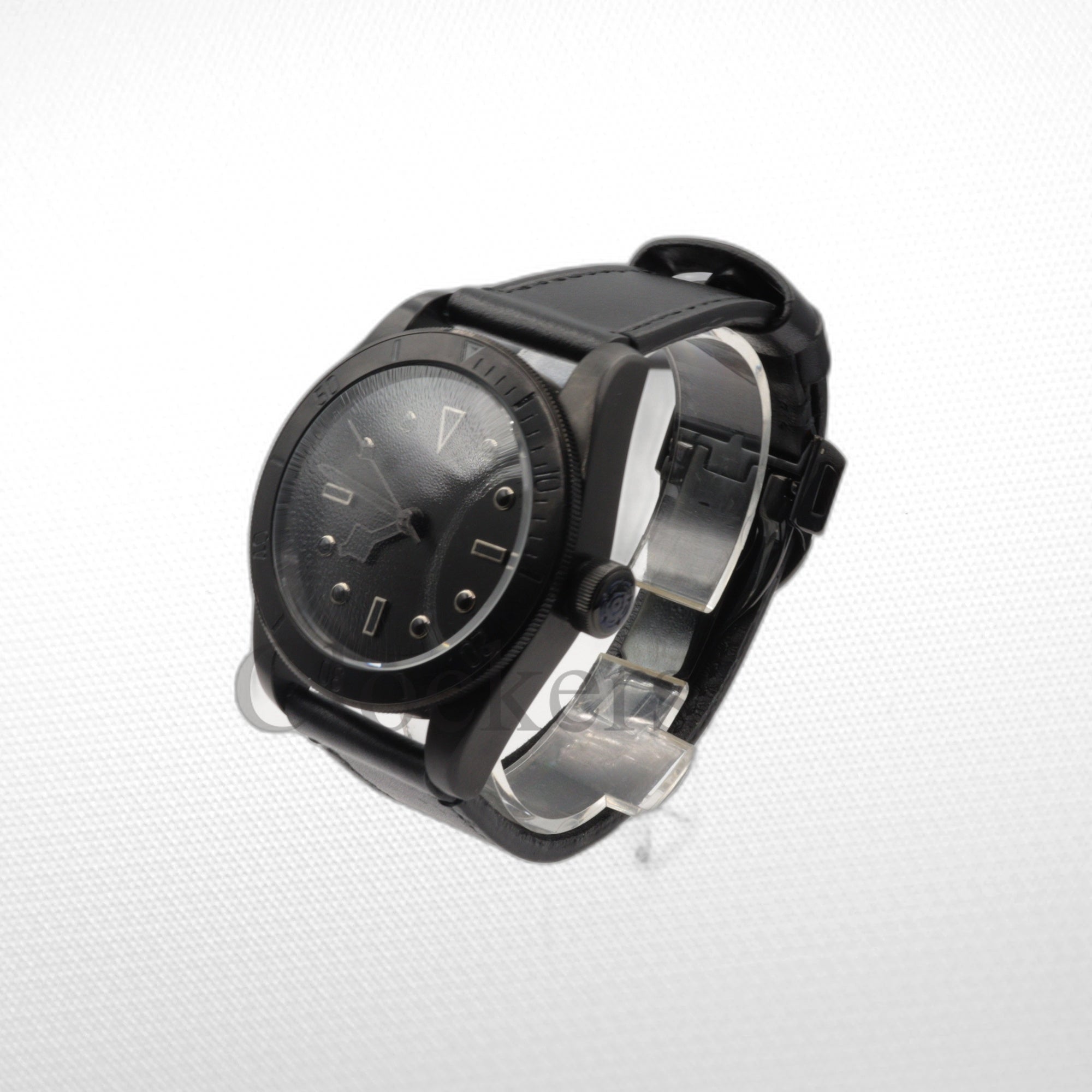 TUDOR BLACK