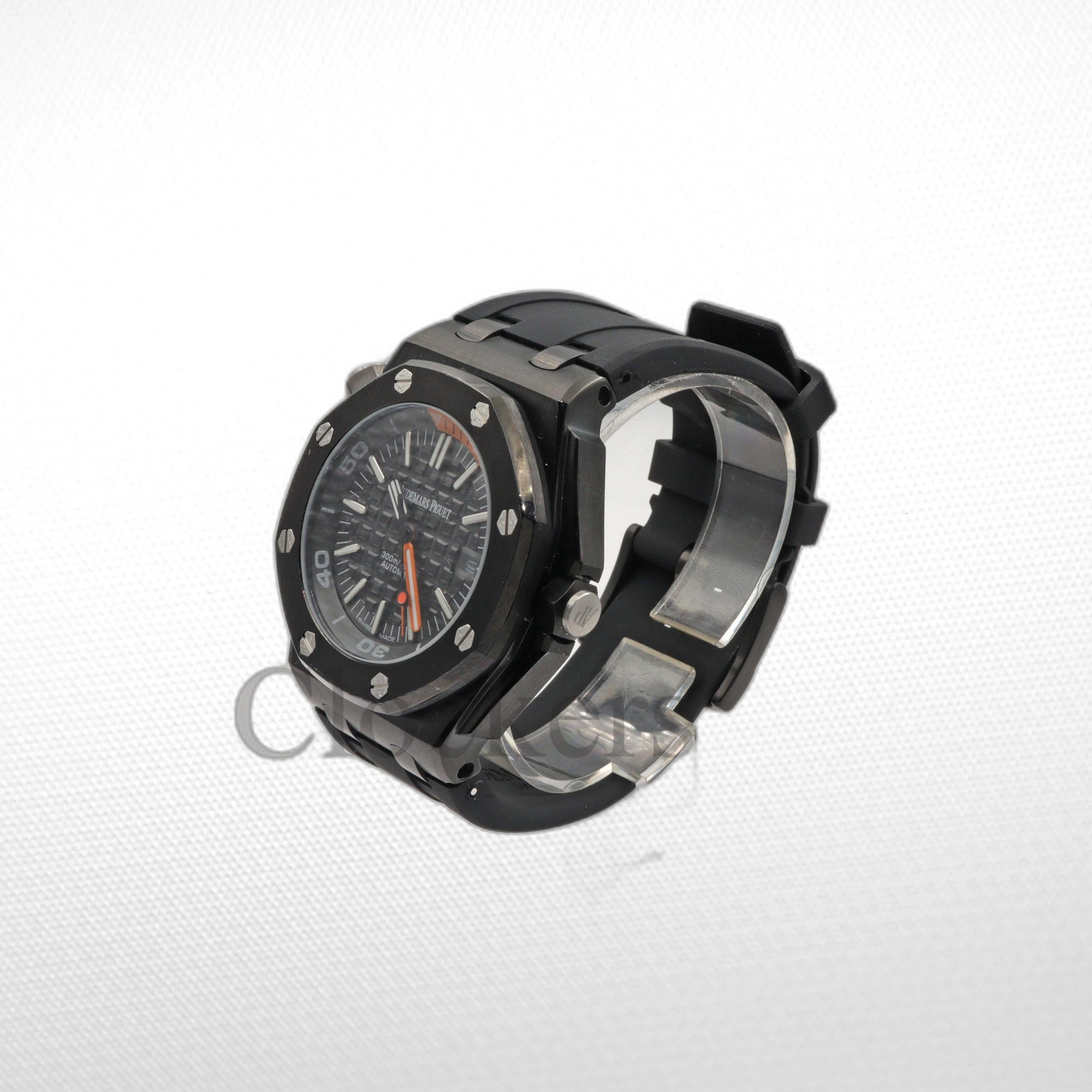AUDEMARS PIGUET ROYAL OAK OFFSHORE DIVER FORGED CARBON