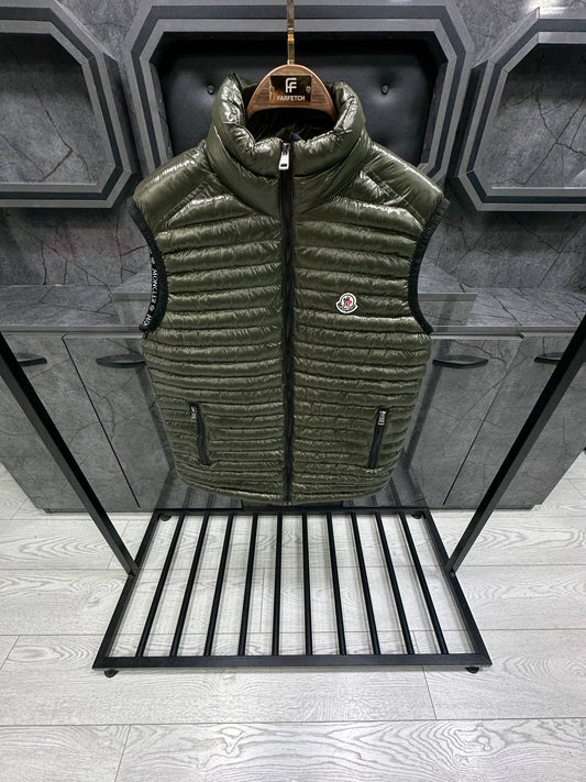 Moncler Αμάνικο - MC003