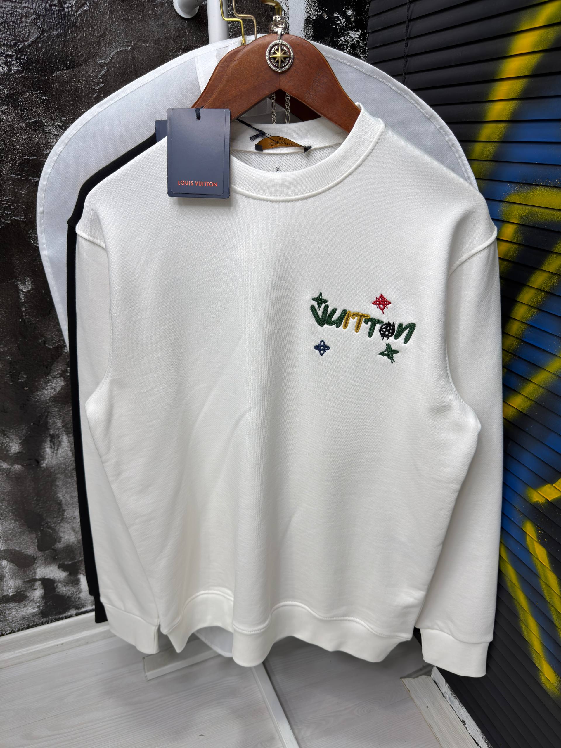 Hoodie white Luis Vuitton - LV 1664