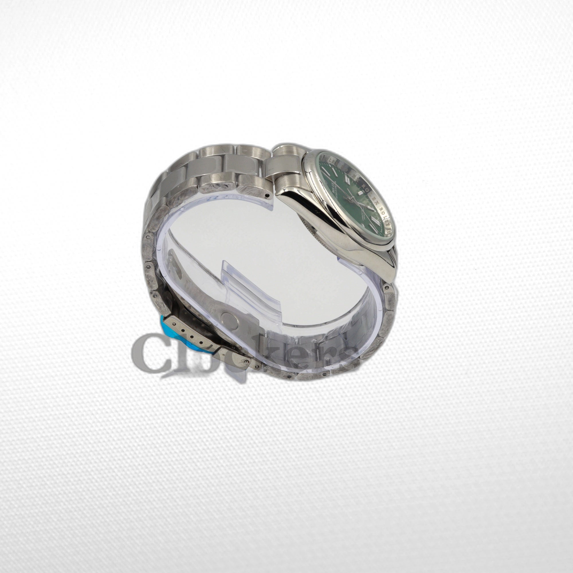 OYSTER PERPETUAL 36 REFERENCE 124300  GREEN DIAL 2AA