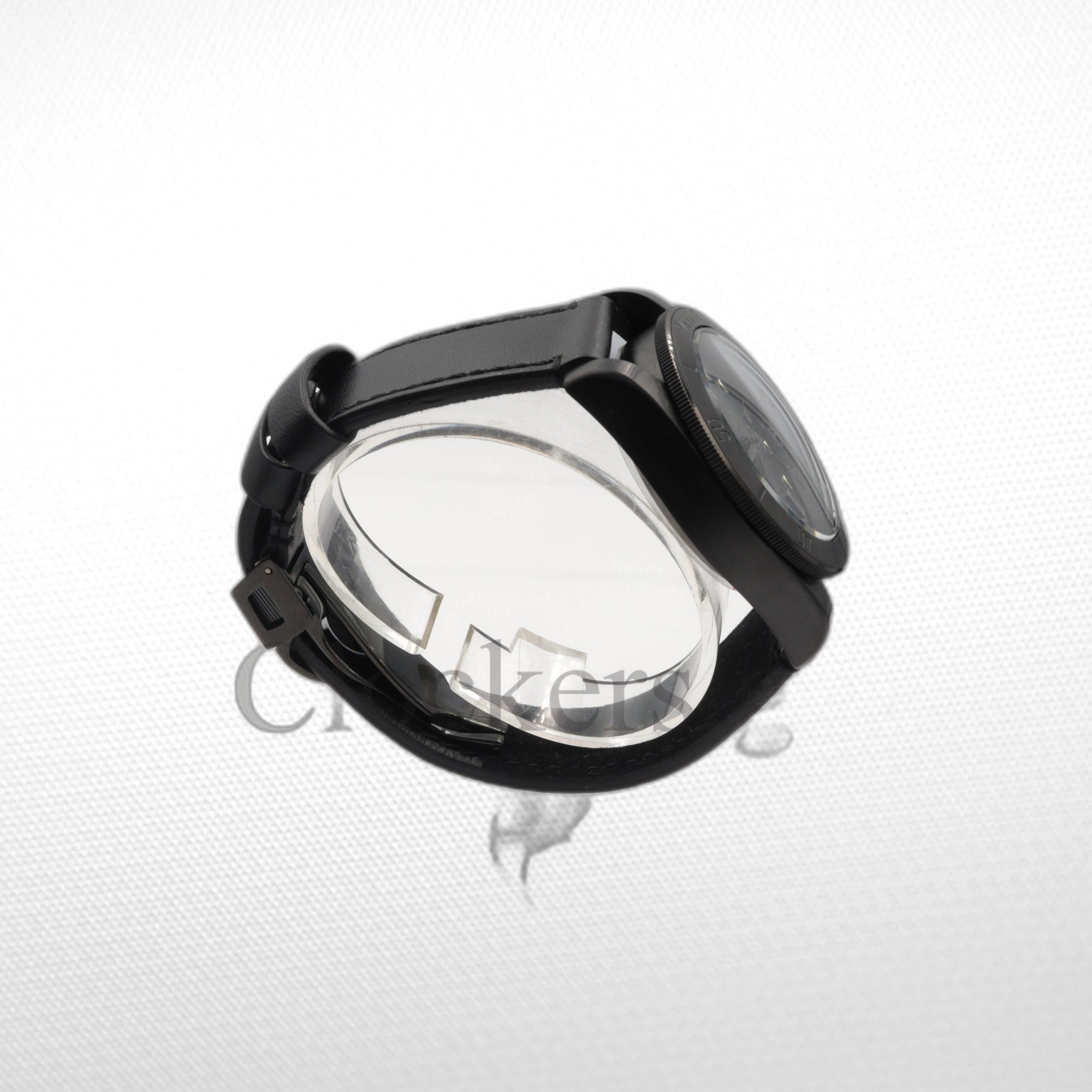 TUDOR BLACK