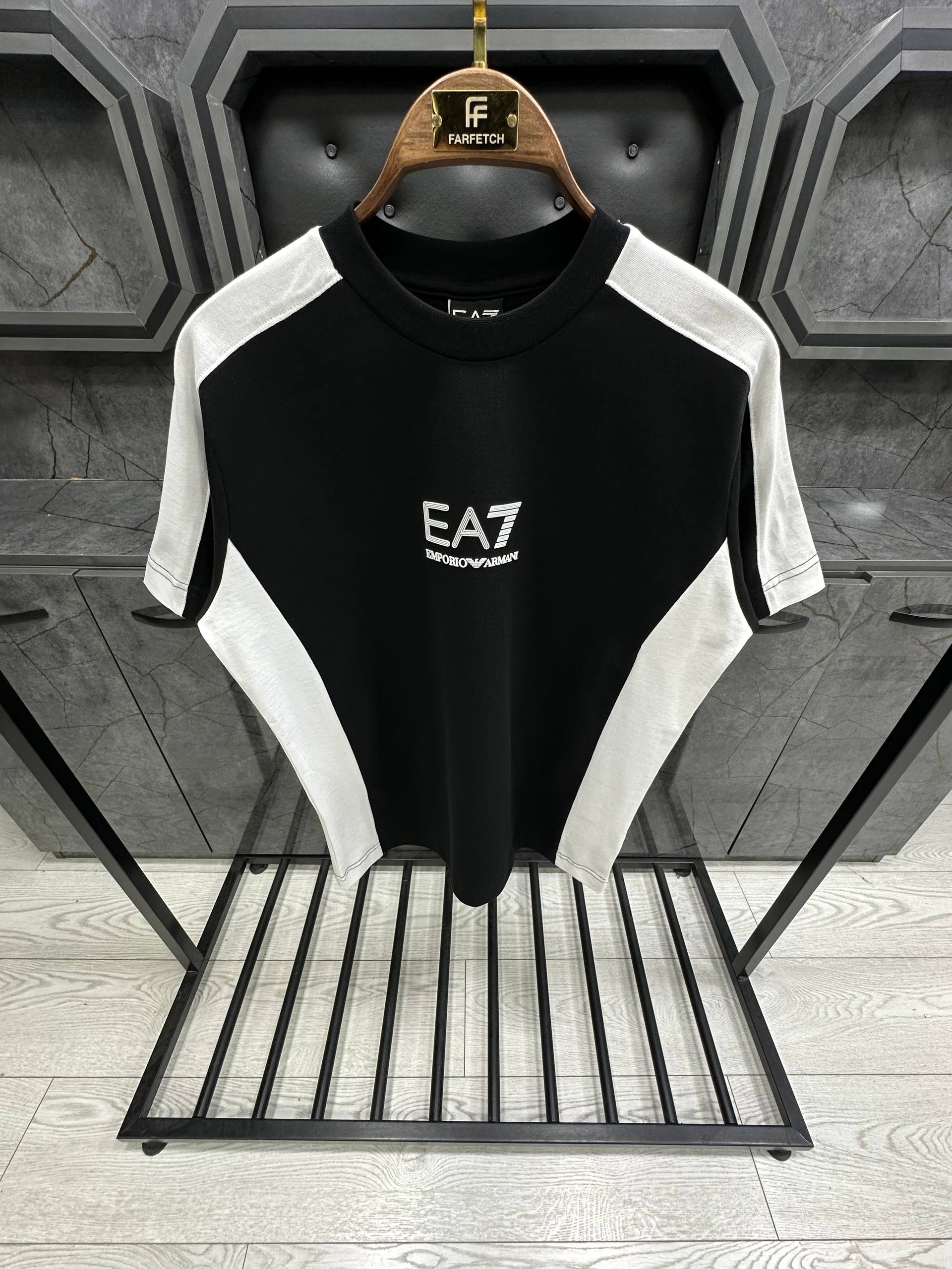 Emporio Armani - EA0014
