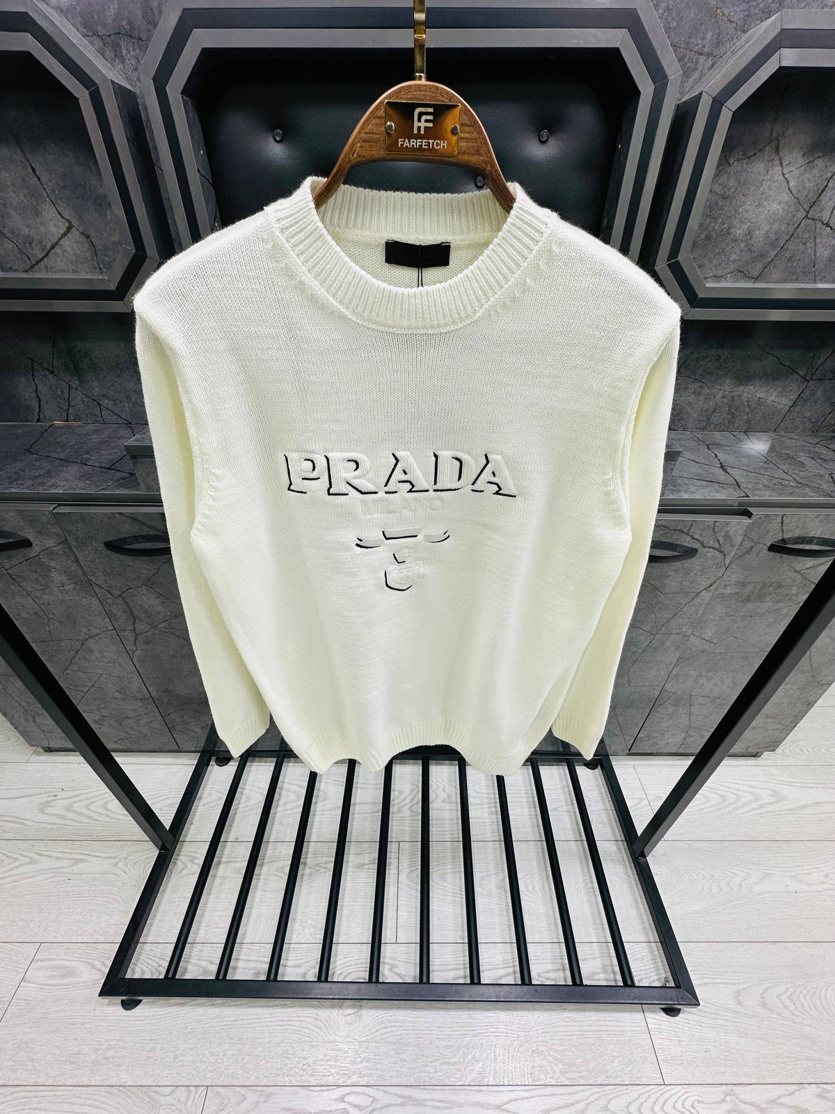 Prada - PR001