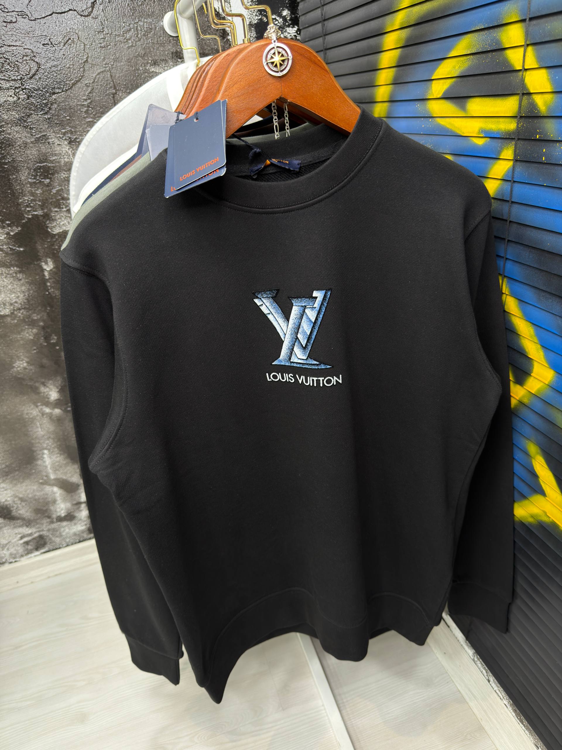Hoodie Louis Vuitton - Lv 1685
