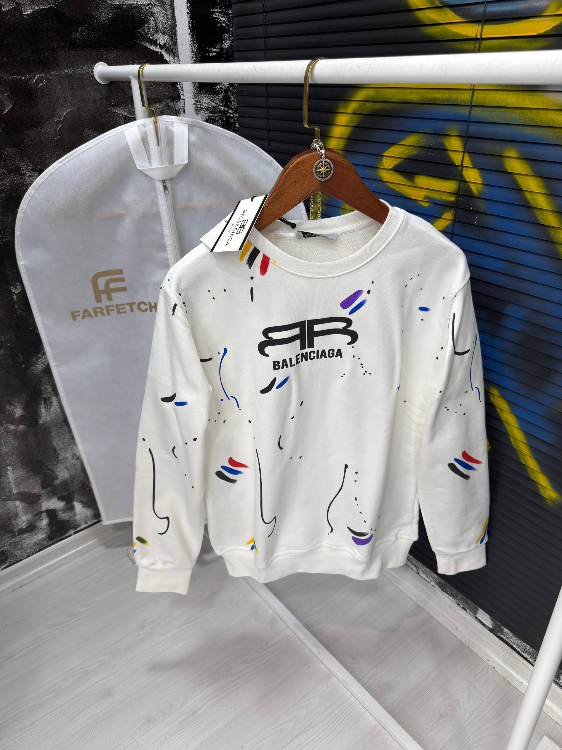 Hoodie white Balenciaga   - Bl 1656