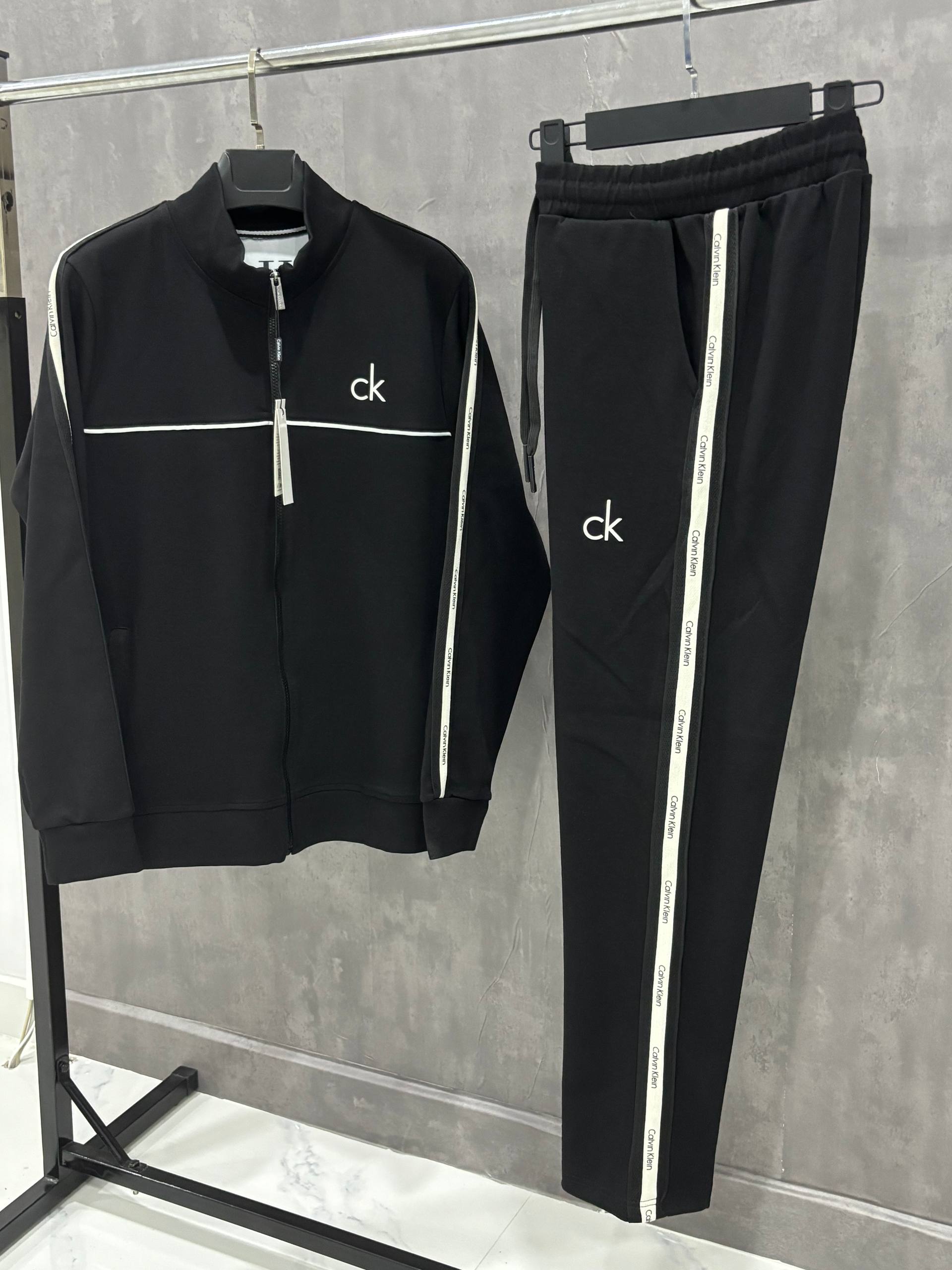Σετ ζακέτα φόρμα Calvin Klein - 9902