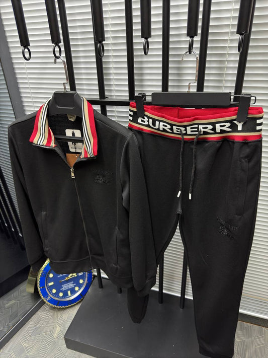 Σετ φόρμες Burberry - 037