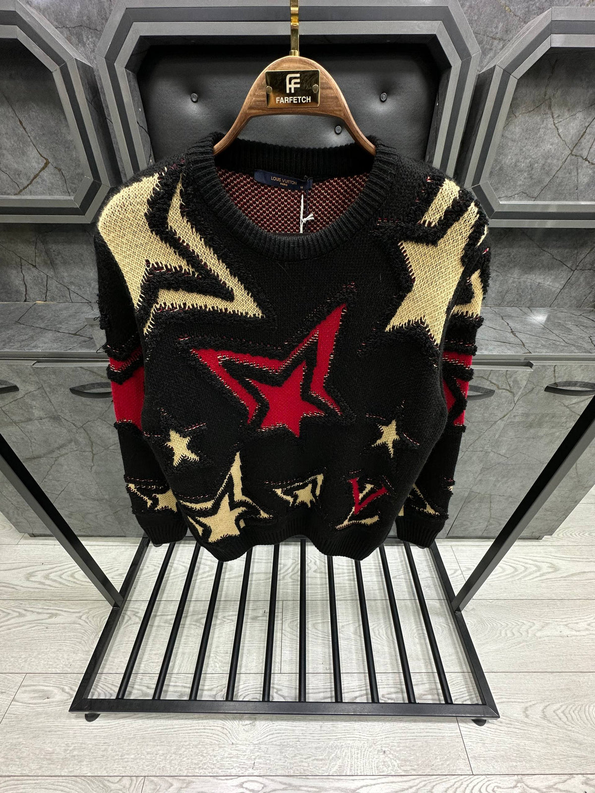 Luis Vuitton- LV008