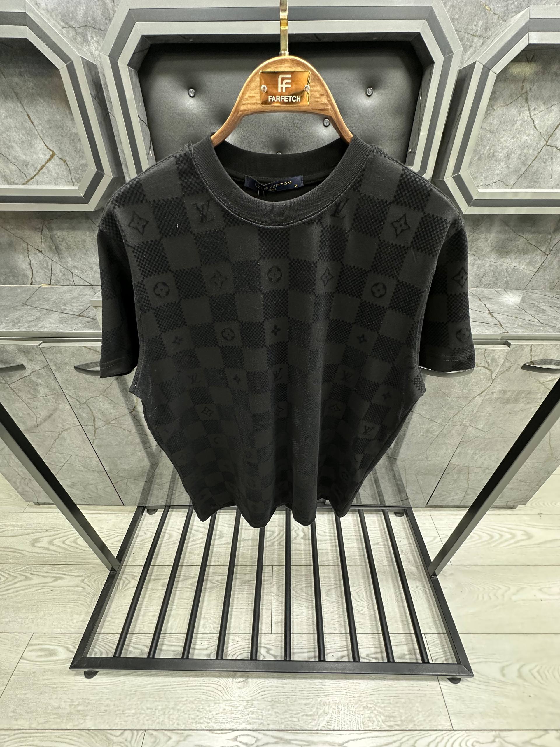 Louis Vuitton - LV095