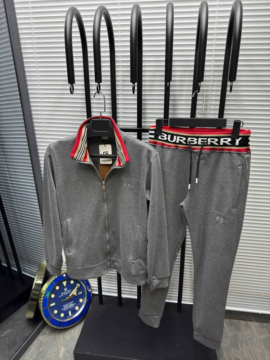 Σετ φόρμες Burberry - 036