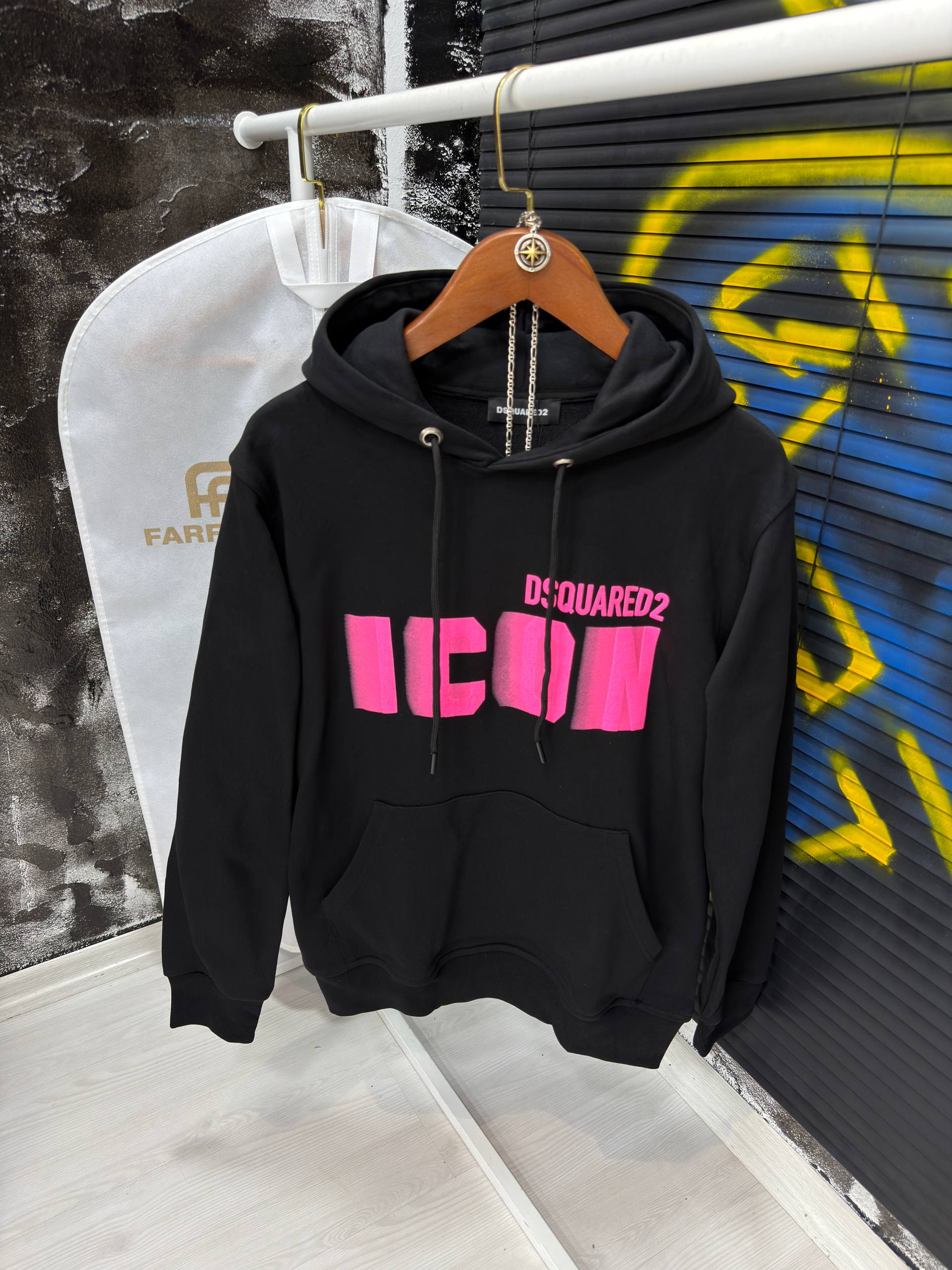 Hoodie black Dsquared - Dsq 1648