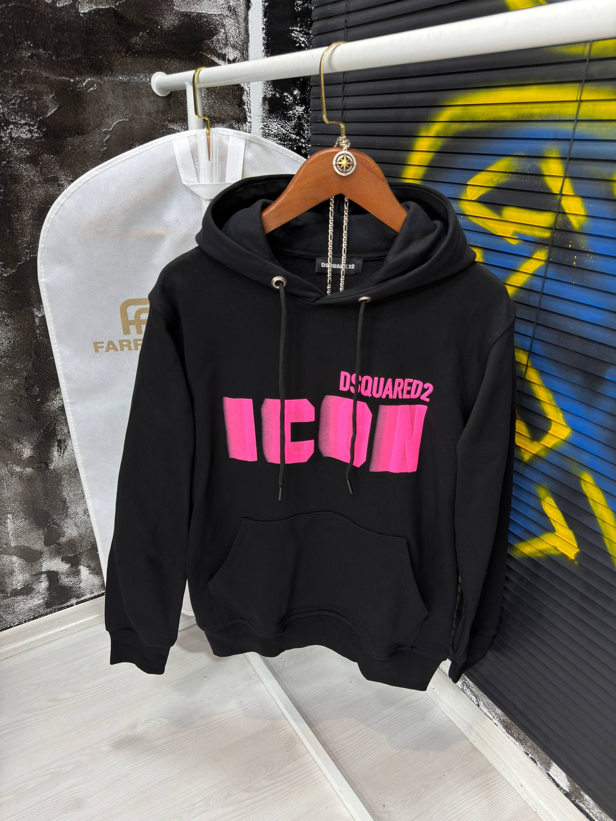 Hoodie black Dsquared - Dsq 1648