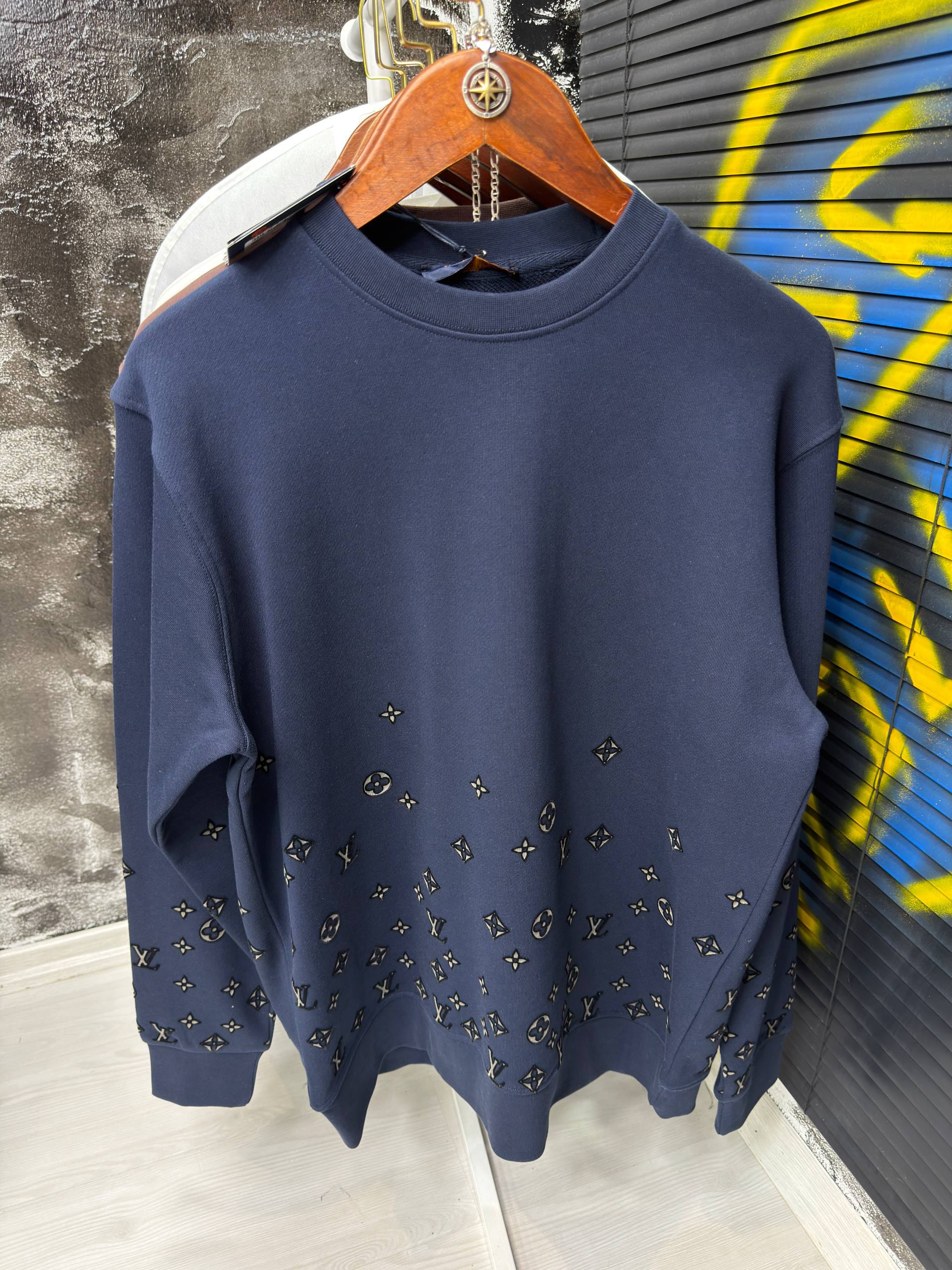 Hoodie louis Vuitton - LV 1668