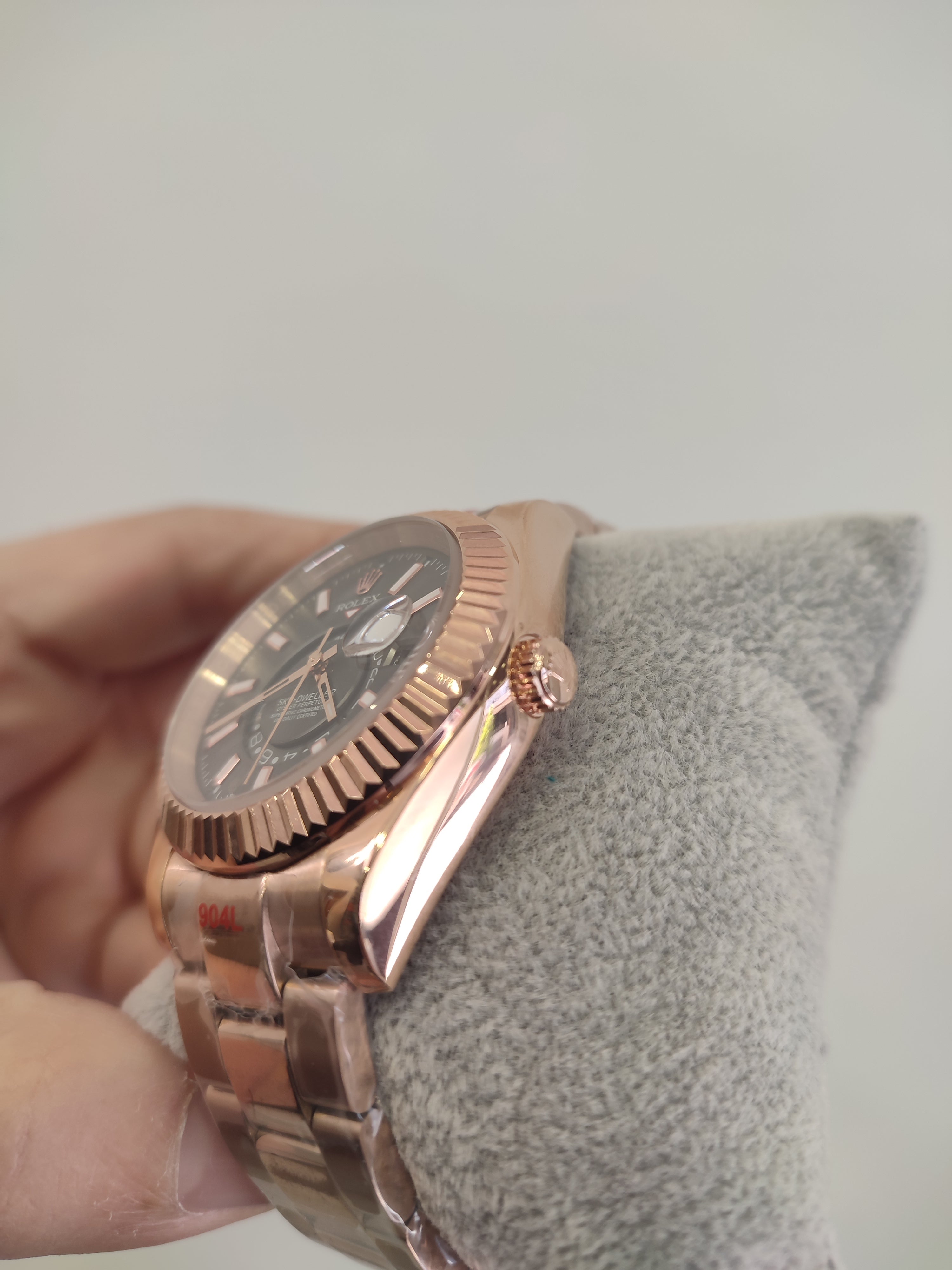Skydweller Everose Slate Dial