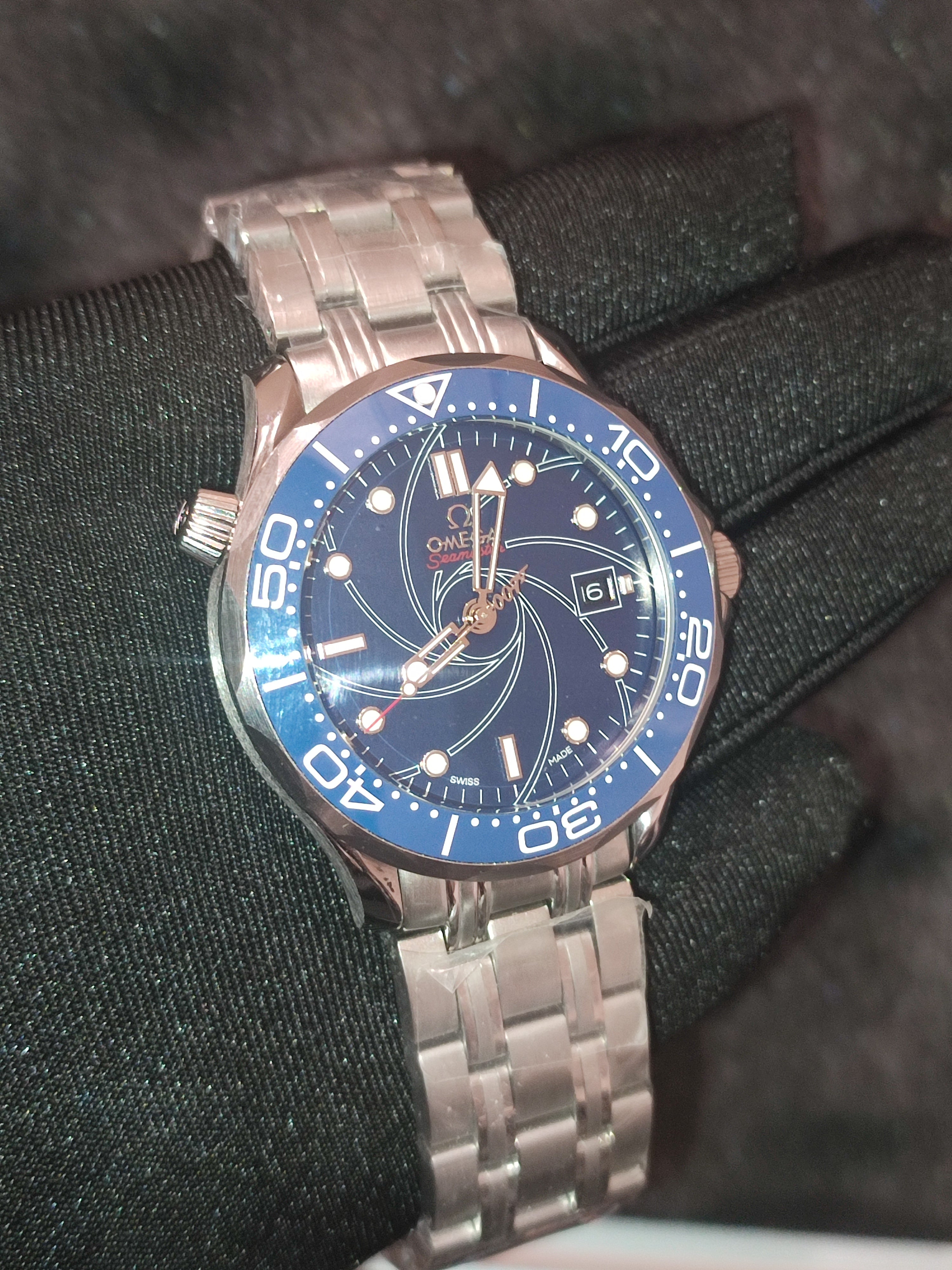 Omega Sea Master James Bond Limited Edition