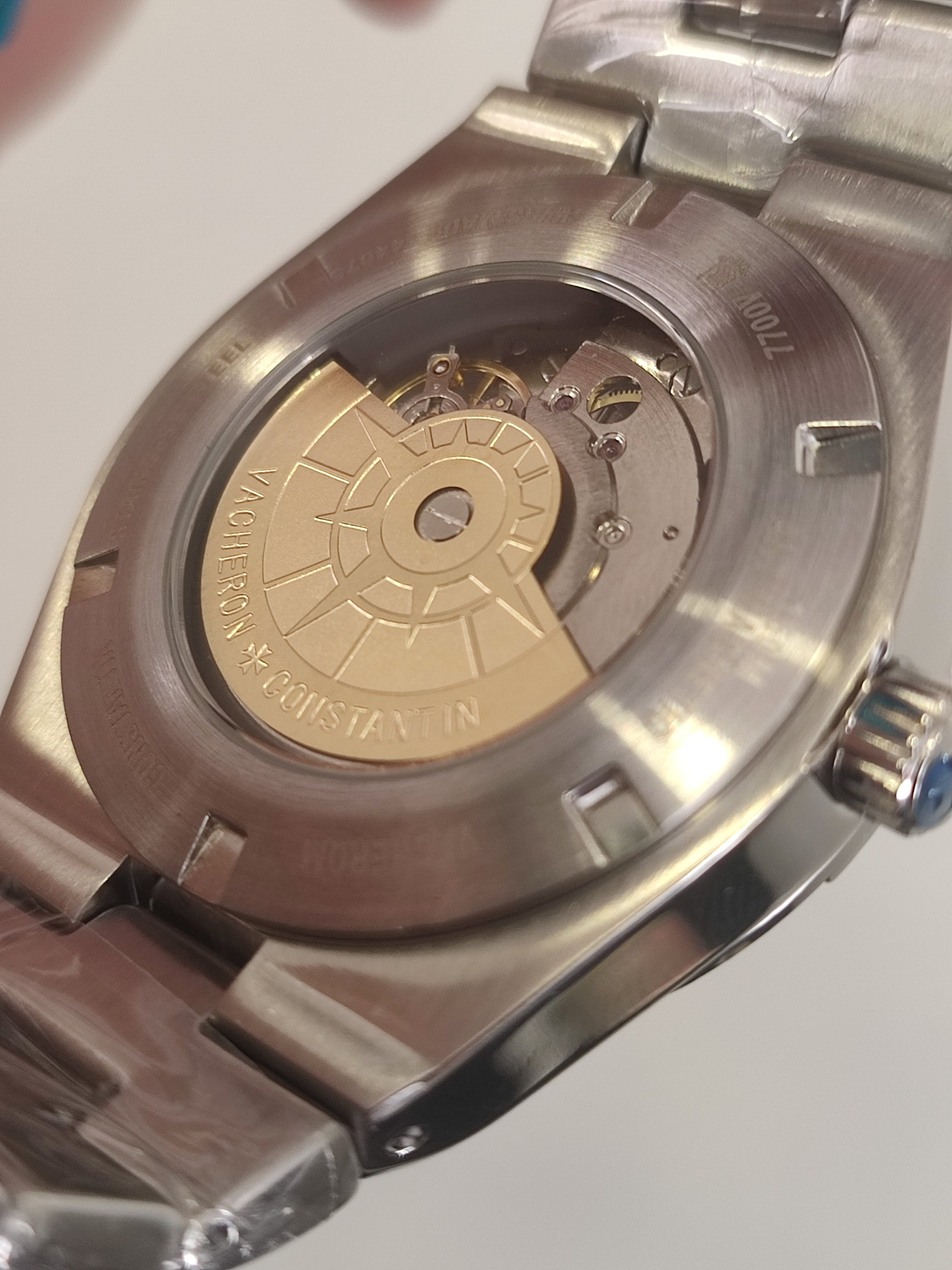 Overseas black dial