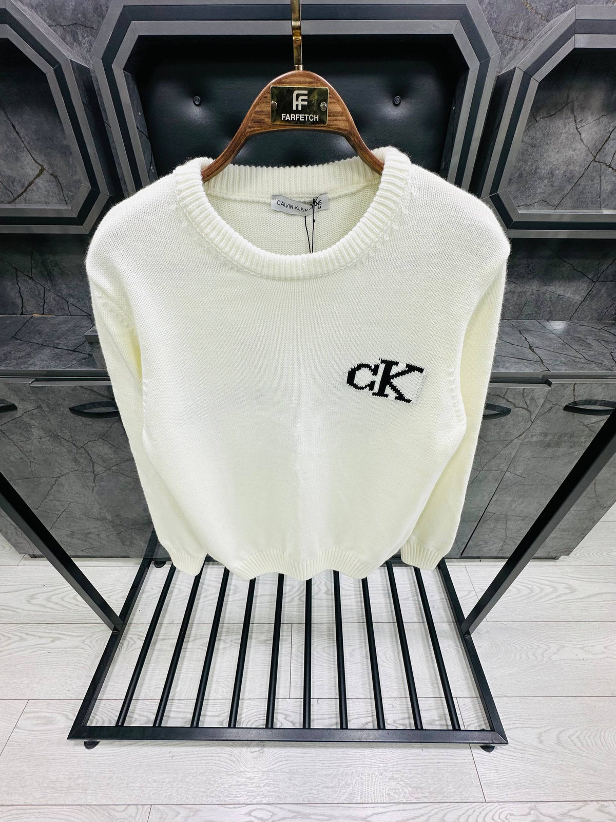 Calvin Klein - CK001