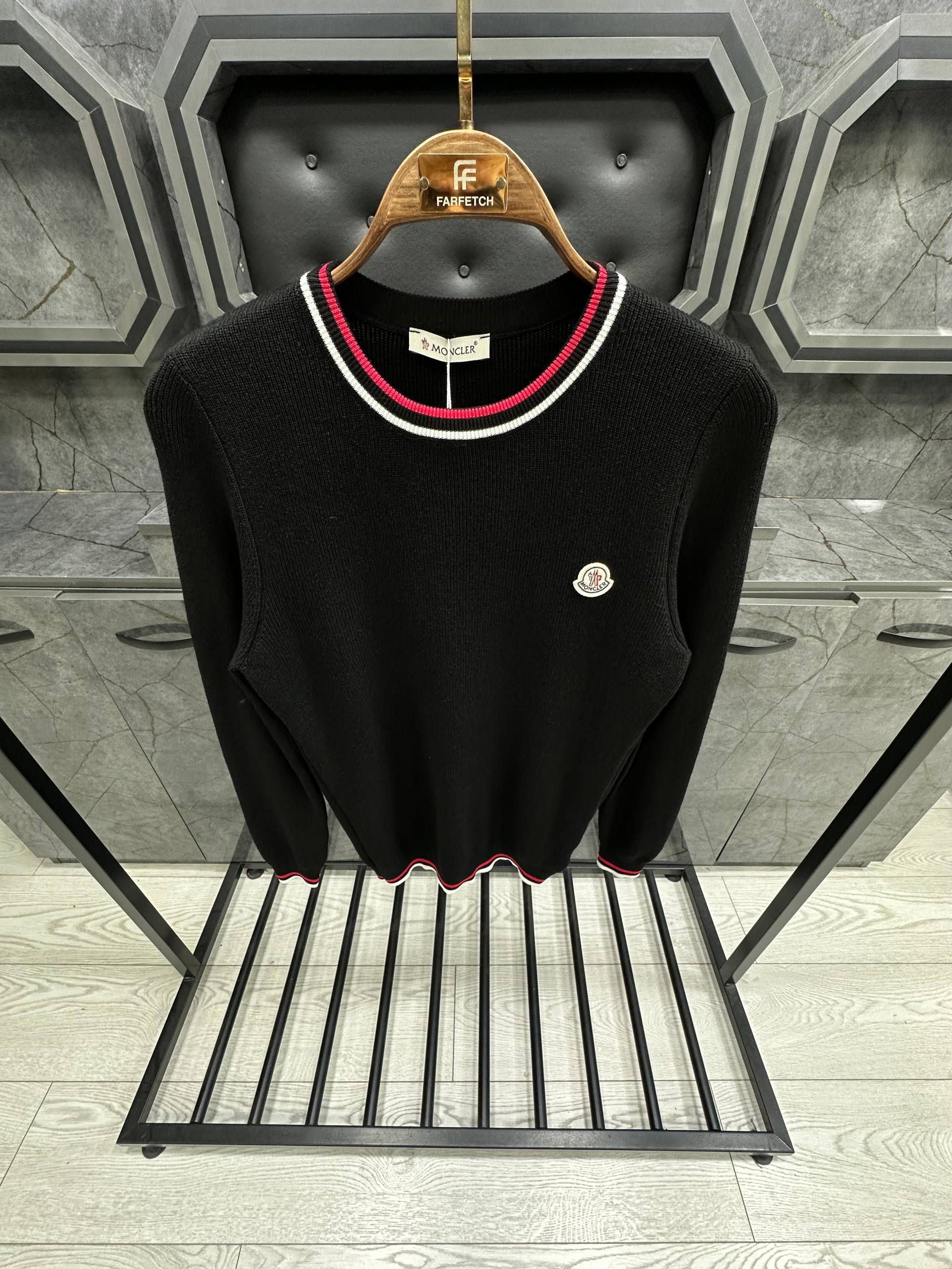 Moncler - MCR083