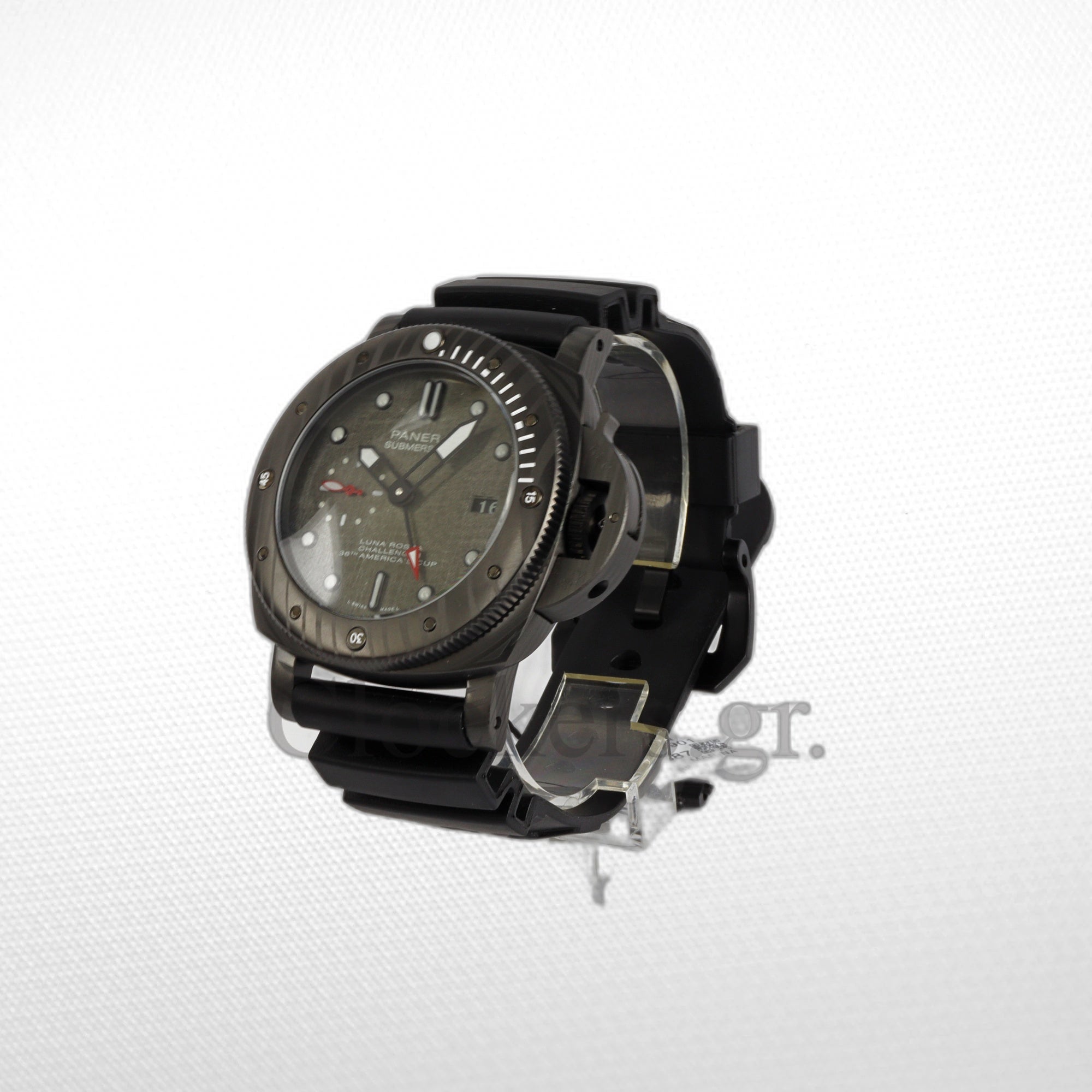 SIHH 2019: PANERAI SUBMERSIBLE LUNA ROSSA PAM 1039 CLONE