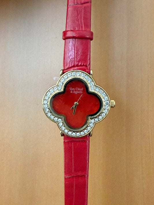 Van Cleef Alhambra Red