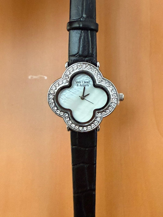 Van Cleef Alhambra Black