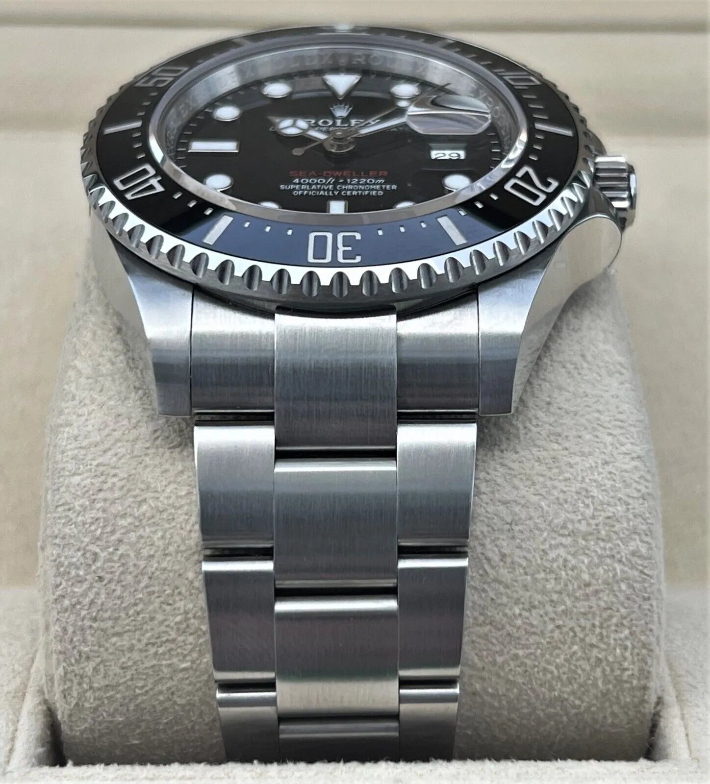 Sea dweller Red Letter